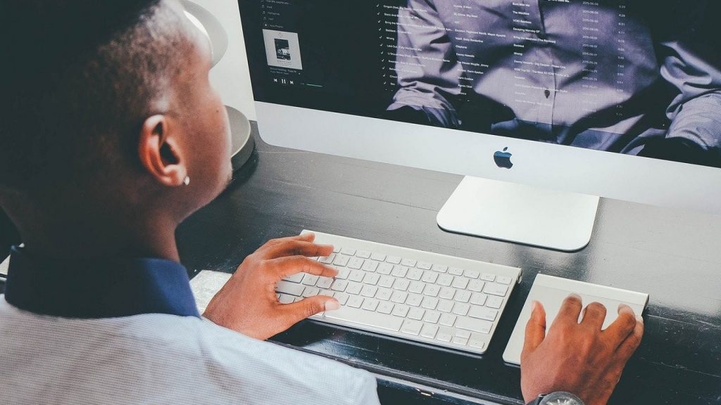 Contacter Rapidement Un Expert En Informatique Lagenceparis
