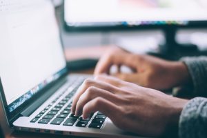 Maximiser l'efficacité de votre entreprise grâce à un logiciel d'approvisionnement