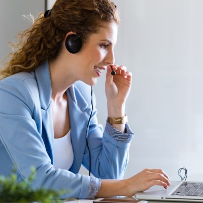 De l'email à l'appel : comment utiliser un fichier d'hôtels pour améliorer votre prospection ?