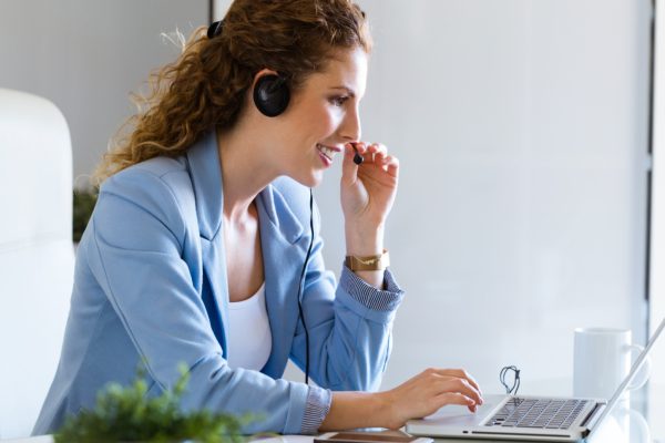 De l'email à l'appel : comment utiliser un fichier d'hôtels pour améliorer votre prospection ?