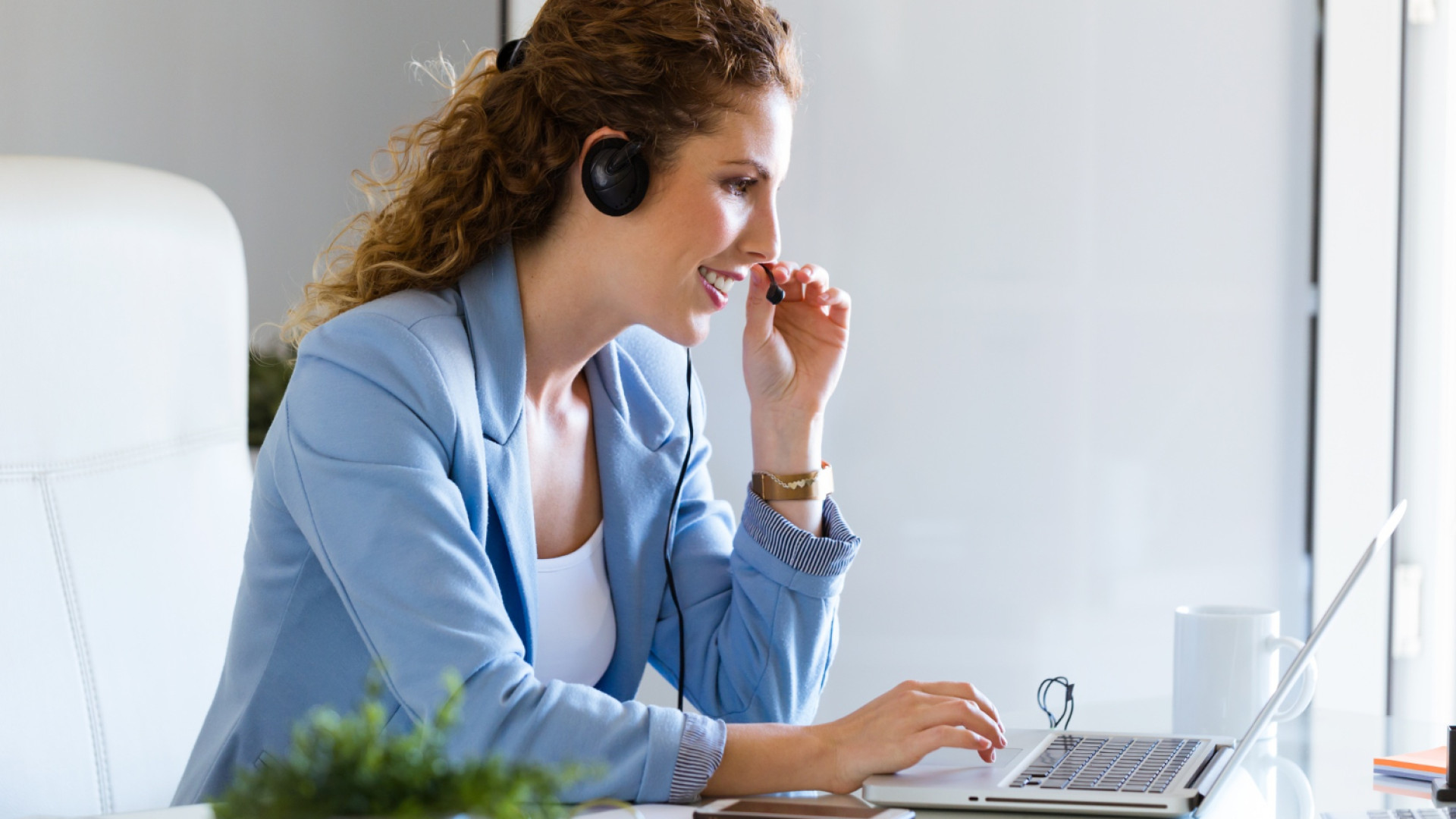 De l'email à l'appel : comment utiliser un fichier d'hôtels pour améliorer votre prospection ?